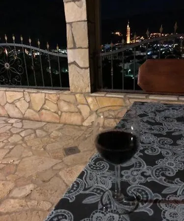 View House בית נופש