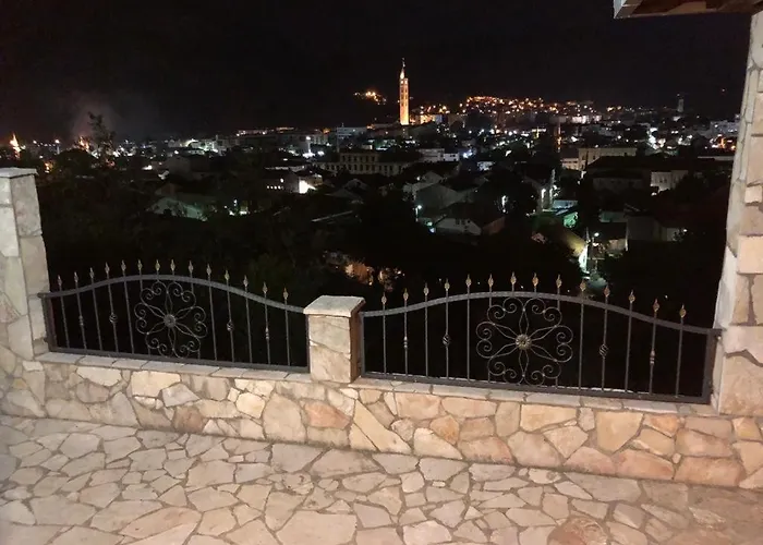 Сasa de vacaciones View House Mostar