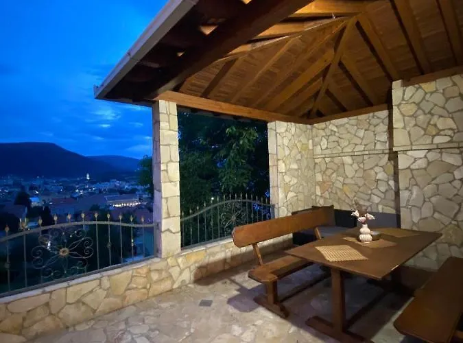 Сasa de vacaciones View House